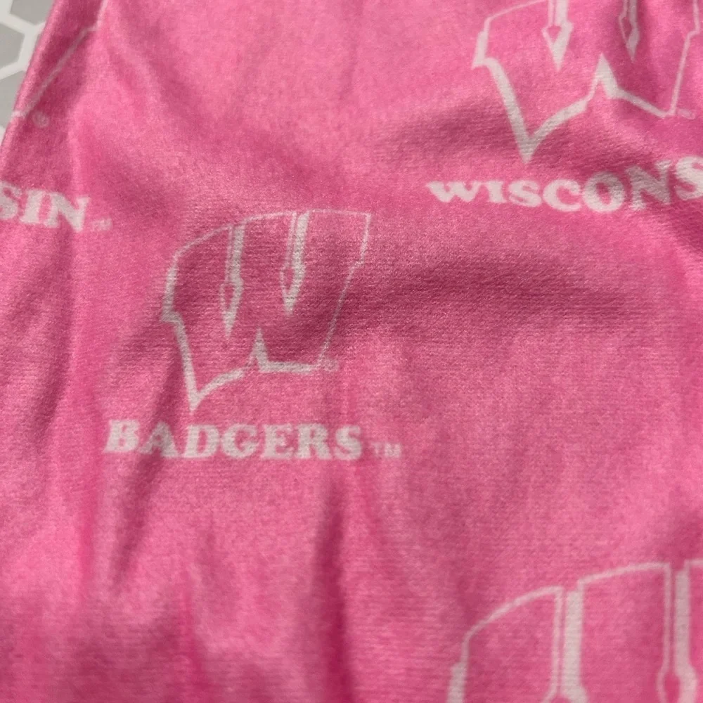 NWT Wisconsin Badgers Pink Baby Footie Pajamas Size 18M